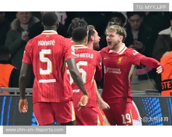 利物浦哈维埃利奥特弧顶快射皮球贴地入网